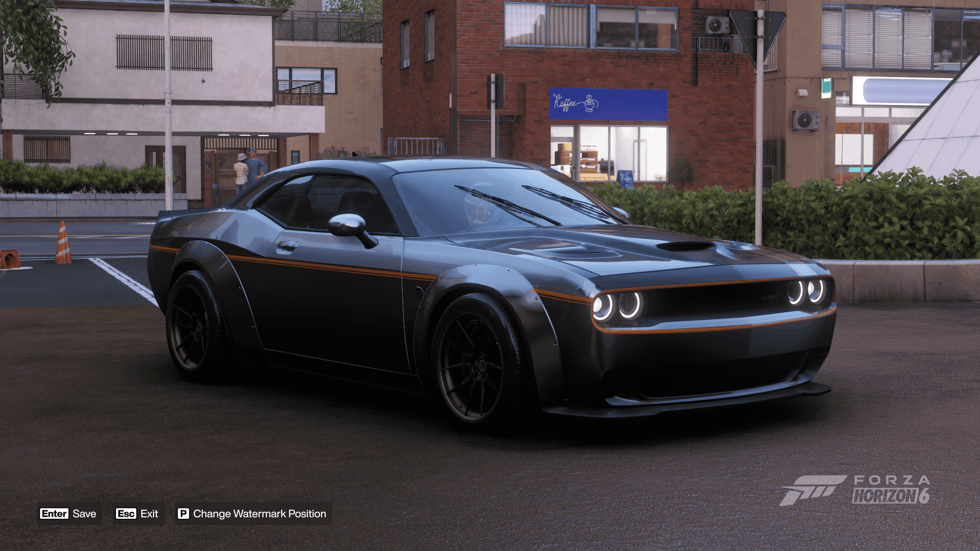 FH6 Livery: 2015 DODGE Challenger SRT Hellcat - silver with orange pinstripe
